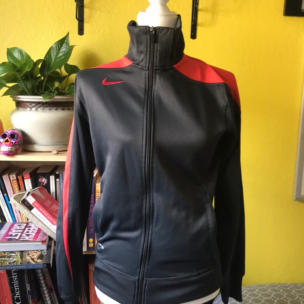 Nike sweater